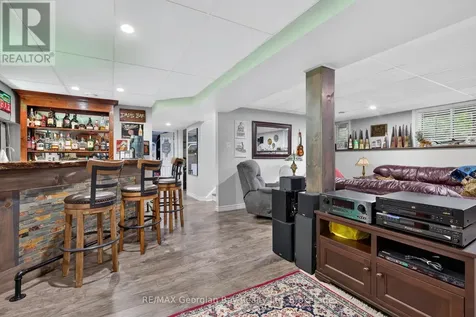 307 Balm Beach Road West Tiny ON L0L 2J0