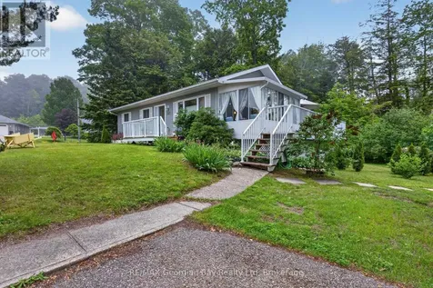 307 Balm Beach Road West Tiny ON L0L 2J0