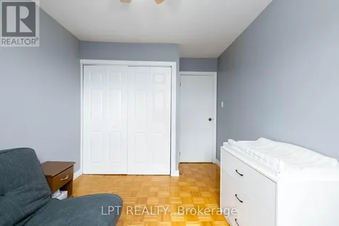 2315 Bromsgrove Road Mississauga (clarkson) ON L5J 4A6