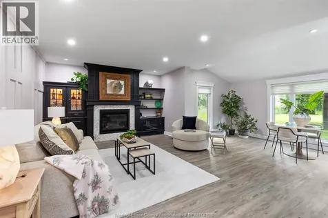 2028 Front Road North Amherstburg ON N9V 3R3
