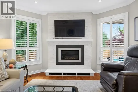 3334 Trelawny Circle Mississauga ON L5N 6N5