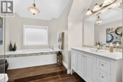 3334 Trelawny Circle Mississauga ON L5N 6N5