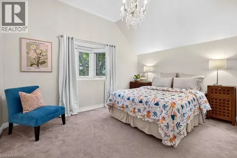 3334 Trelawny Circle Mississauga ON L5N 6N5