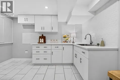3334 Trelawny Circle Mississauga ON L5N 6N5