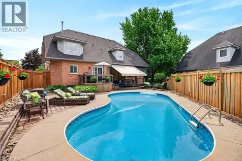 3334 Trelawny Circle Mississauga ON L5N 6N5