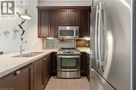 11 Bronte Road Oakville ON L6L 0E1