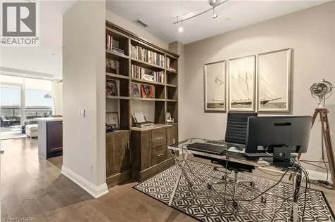 11 Bronte Road Oakville ON L6L 0E1