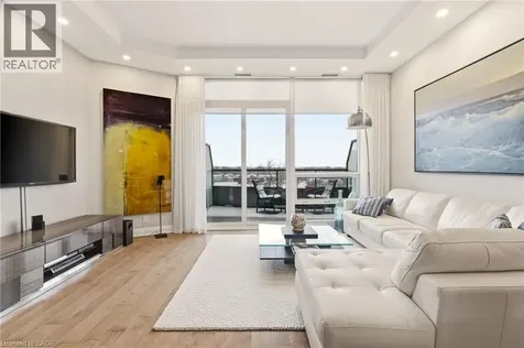 11 Bronte Road Oakville ON L6L 0E1