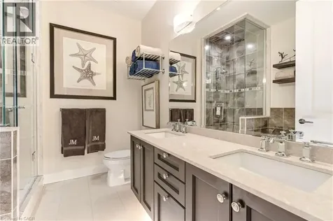 11 Bronte Road Oakville ON L6L 0E1