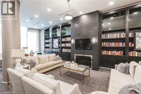 11 Bronte Road Oakville ON L6L 0E1