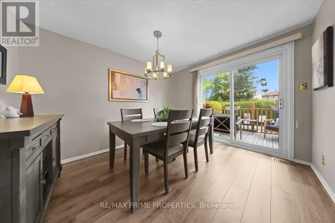 1085 Chateau Crescent Ottawa ON K1C 2C9