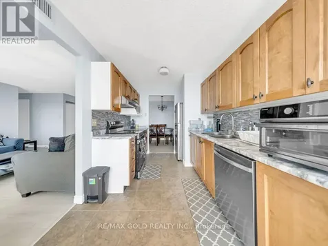 30 Blue Springs Drive Waterloo ON N2J 4T2