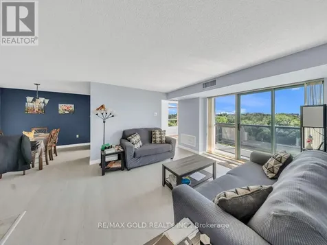 30 Blue Springs Drive Waterloo ON N2J 4T2
