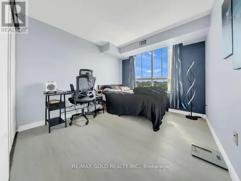 30 Blue Springs Drive Waterloo ON N2J 4T2