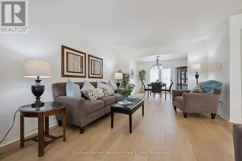 106 Woodborough Road Guelph (kortright West) ON N1G 3K5