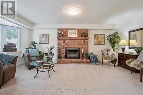 106 Woodborough Road Guelph (kortright West) ON N1G 3K5
