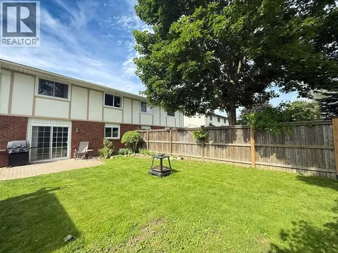 2623 Kaymar Crescent Sarnia ON N0N 1C0