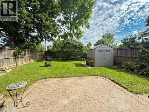 2623 Kaymar Crescent Sarnia ON N0N 1C0