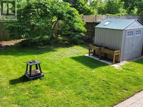 2623 Kaymar Crescent Sarnia ON N0N 1C0