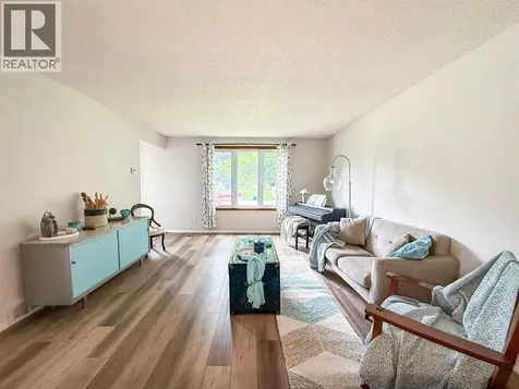 2623 Kaymar Crescent Sarnia ON N0N 1C0