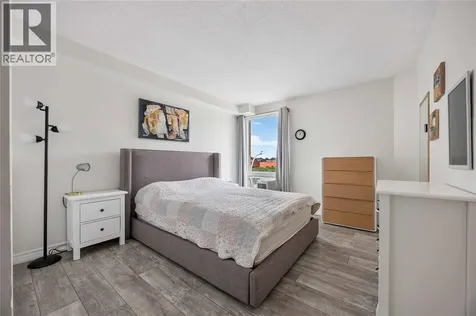 105 Front Street Sarnia ON N7T 7B7
