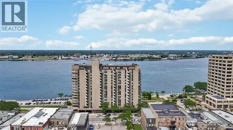 105 Front Street Sarnia ON N7T 7B7