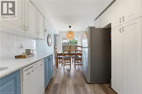 17 Brandy Crescent Kitchener ON N2B 3W8
