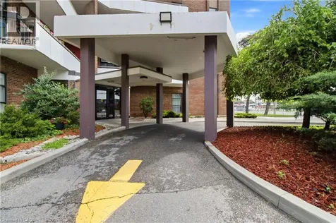 3025 Queen Frederica Drive Mississauga ON L4Y 3A1