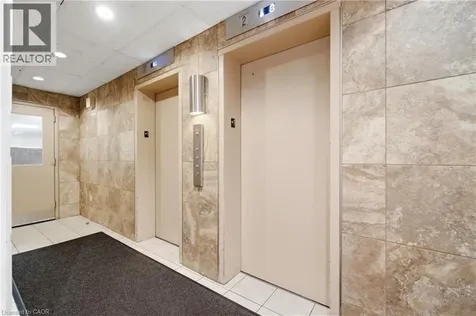3025 Queen Frederica Drive Mississauga ON L4Y 3A1