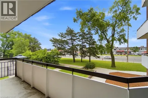 3025 Queen Frederica Drive Mississauga ON L4Y 3A1