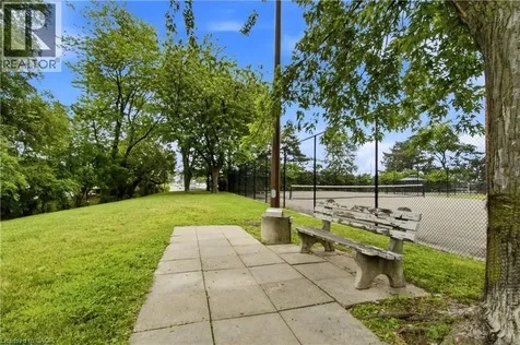 3025 Queen Frederica Drive Mississauga ON L4Y 3A1