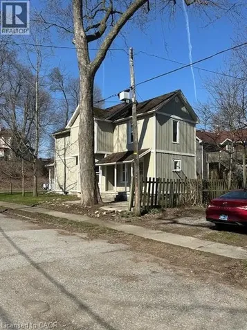 4208 Terrace Avenue North Niagara Falls ON L2E 2J4