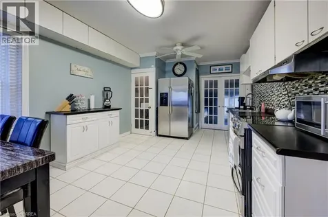 88 Walnut Street Brantford ON N3T 1H4