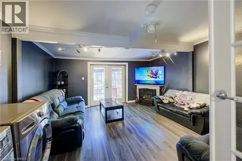 88 Walnut Street Brantford ON N3T 1H4