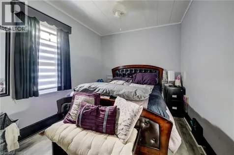 88 Walnut Street Brantford ON N3T 1H4
