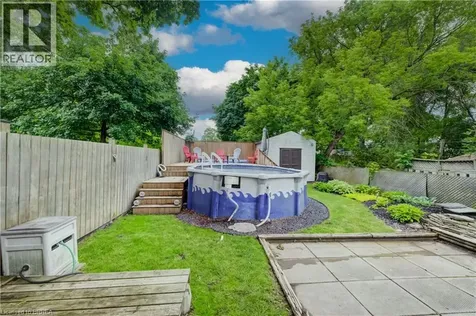 88 Walnut Street Brantford ON N3T 1H4