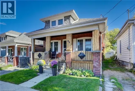 88 Walnut Street Brantford ON N3T 1H4
