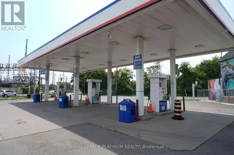 963 Burlington Street East Hamilton (industrial Sector) ON L8L 4K6