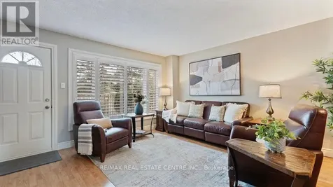 15 Green Valley Drive Kitchener ON N2P 1K7