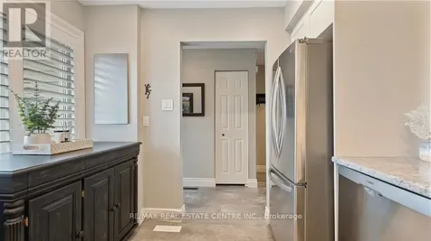 15 Green Valley Drive Kitchener ON N2P 1K7