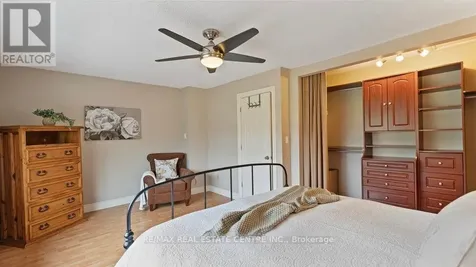 15 Green Valley Drive Kitchener ON N2P 1K7