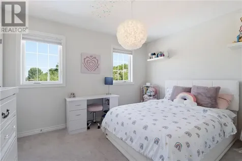 48 Westport Street Sudbury ON P3B 1T7