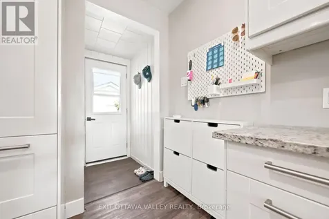 41 Huron Street Deep River ON K0J 1P0