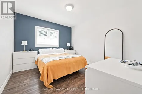 41 Huron Street Deep River ON K0J 1P0
