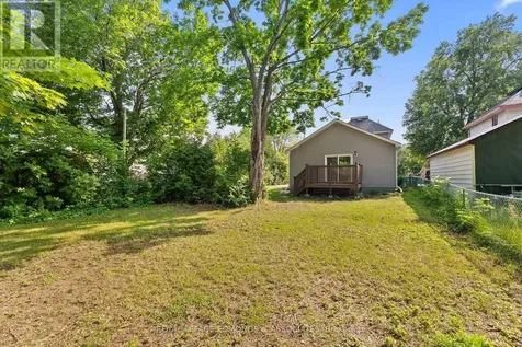 663 Fischer Street Pembroke ON K8A 6K4