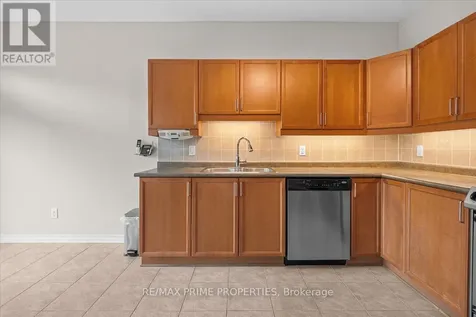 1863 Springridge Drive Ottawa ON K4A 4R1