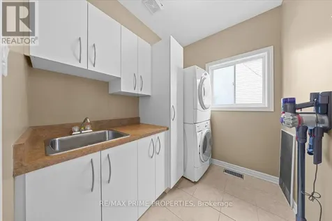 1863 Springridge Drive Ottawa ON K4A 4R1