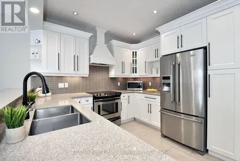 3 Lockwood Street Cambridge ON N1P 0A5