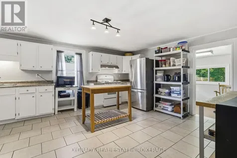 26 Delhi Street Brockville ON K6V 4H3
