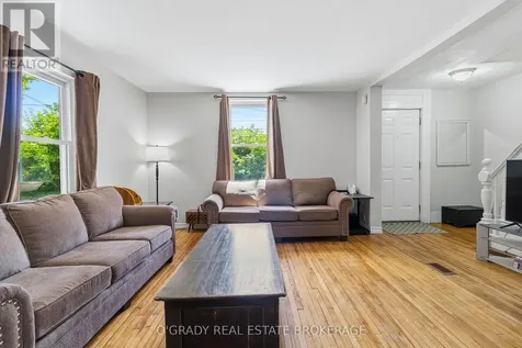 26 Delhi Street Brockville ON K6V 4H3